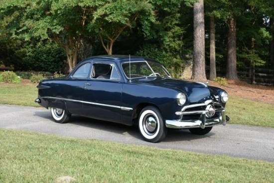 1949 Ford Deluxe