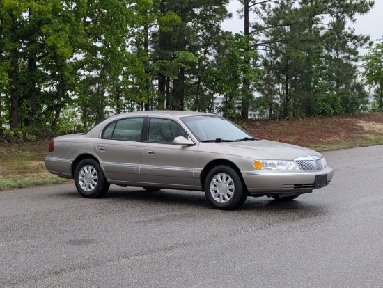 2000 Lincoln Continental