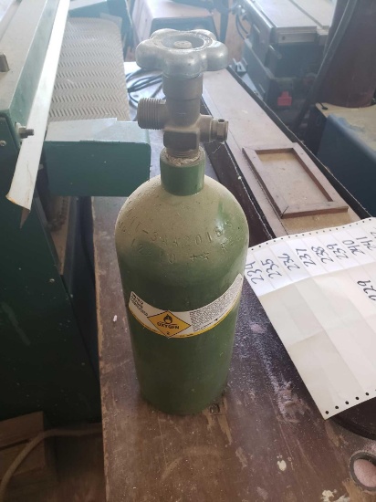 Oxygen Tank
