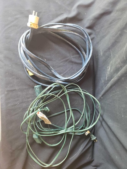 12 AWG Wire and 2 extension chords