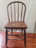 5 wooden Chairs