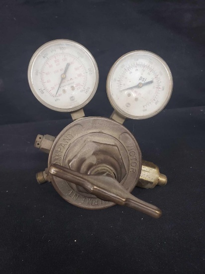VICTOR Gas Regulator