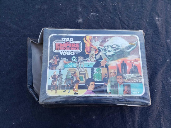 Original Star WARS the empires Strikes Back toy case