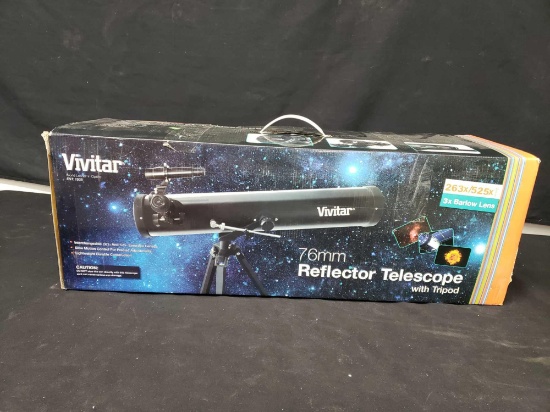 VIVITAR 76MM REFLECTOR TELESCOPE with tripod