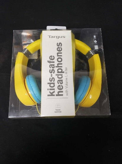 TARGUS Kids-Safe Headphones With Volume Limiter