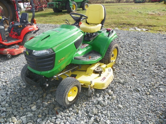 John Deere X 754