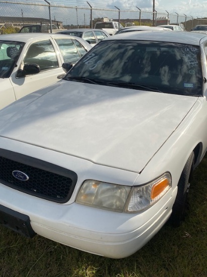 2003 Ford Crown Vic