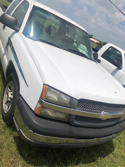 2005 Chevy 1500 4 X2