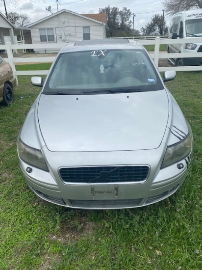 2004 Volvo 545