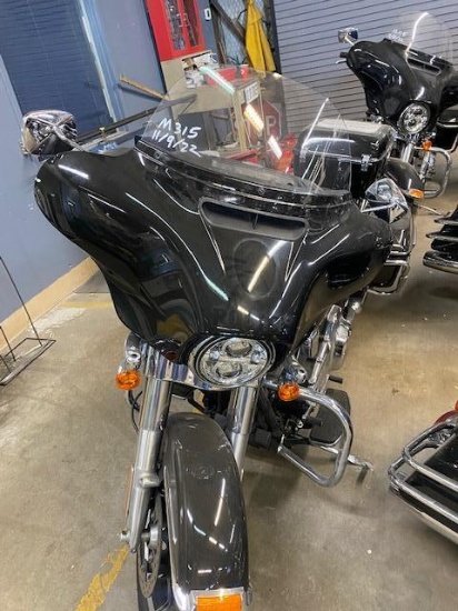 2015 Harley Davidson FLHTP