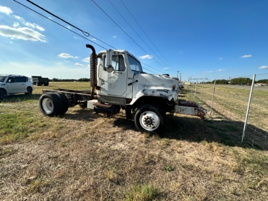 1983 International truck