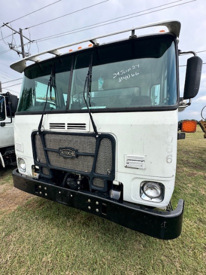 2016 AUTOCAR ACX64 Side Load