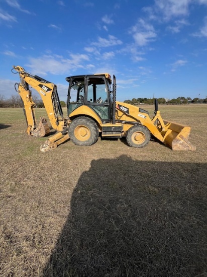 2013 CAT 4300 Backhoe