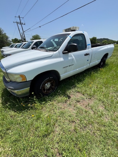 2002 Dodge 1500 4x2 regular cab, long bed