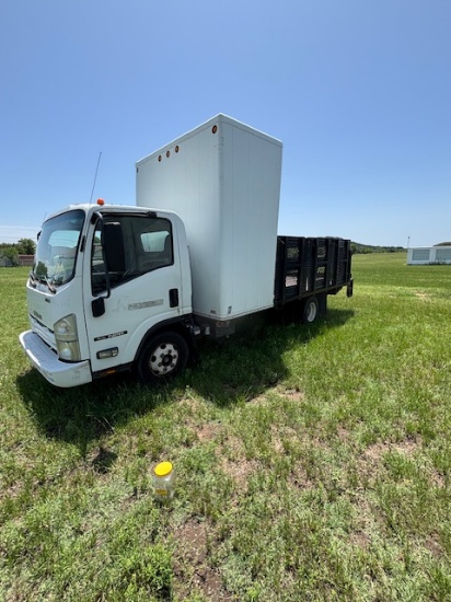 2008 ISUZU NPR Flat BED