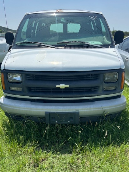 2002 Chevrolet Express 1500