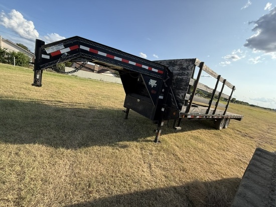 Gooseneck 25’ PJ trailer