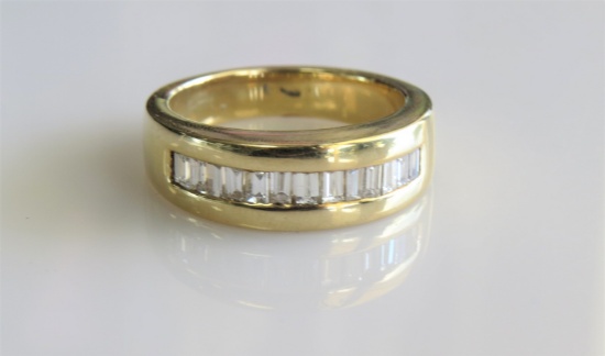 14K Yellow Gold Diamond Baguette Wedding Band