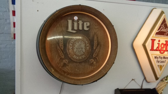 Lite Beer Sign Keg Light