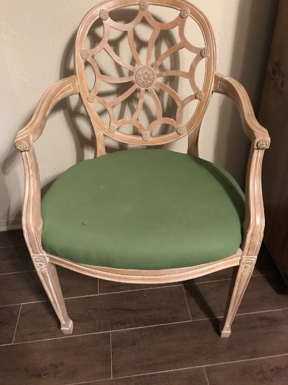 Light wood, white washed chair