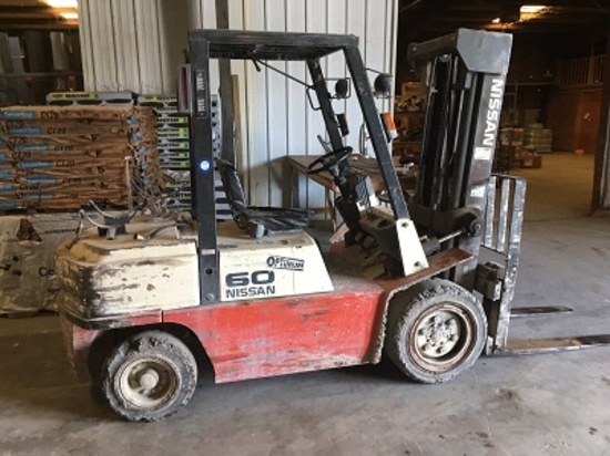 2001 Nissan Forklift - JP60LP - 11,934 Hrs