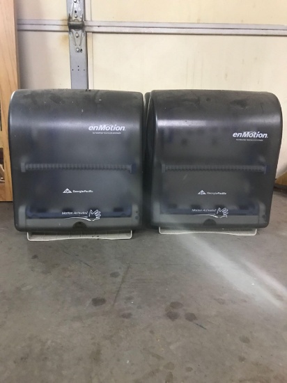 Automated Touchless Paper Towel Dispensers