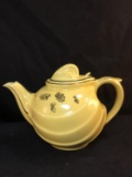 Vintage Hall Six Cup Tea Pot