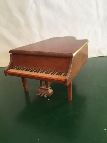 Miniature Wood Piano Music Box