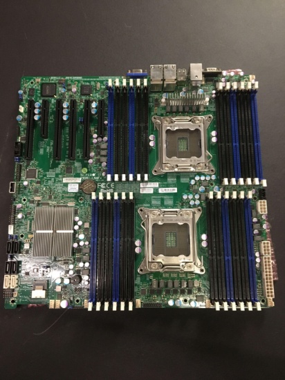 Supermicro X9DRi-LN4F Motherboard