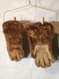 Faux Furl Gloves