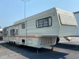 1984 Nomad Fifth Wheel Travel Trailer