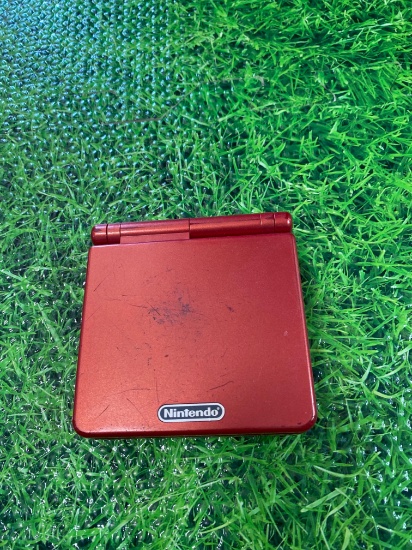 Red Gameboy Advance SP