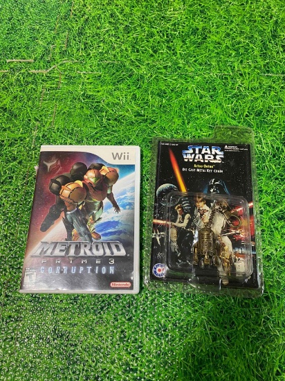 Vintage star wars key chain and wii metroid prime