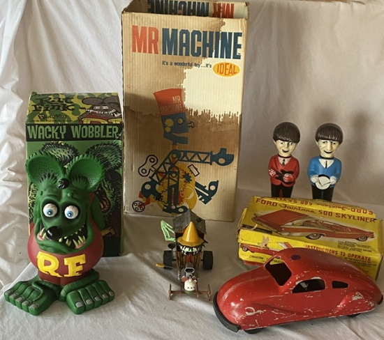 Classic, Vintage, & Collectible Toys Auction!