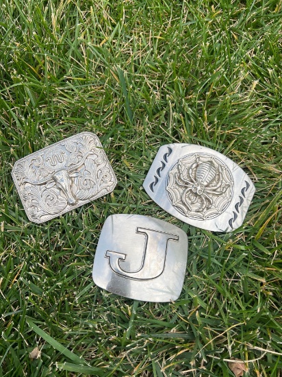 belt buckles