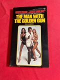 James Bond The Man With The Golden Gun PB