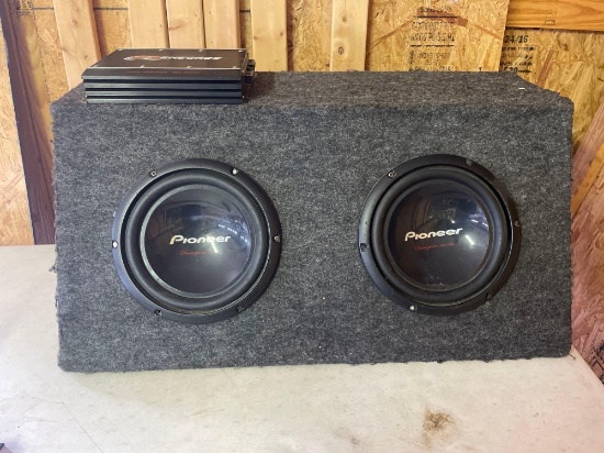 Pioneer Champion Series Sub Woofers With Box and Amp