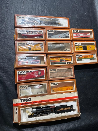 Tyco Train Cars In Boxes (15)