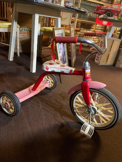 Vintage Strawberry Shortcake Tricycle