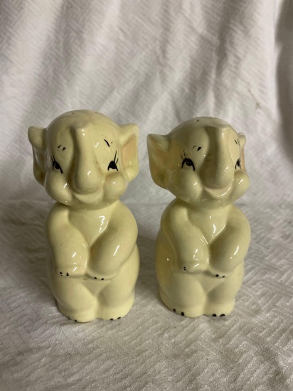 Large Baby Elephant Salt and Pepper Shakers