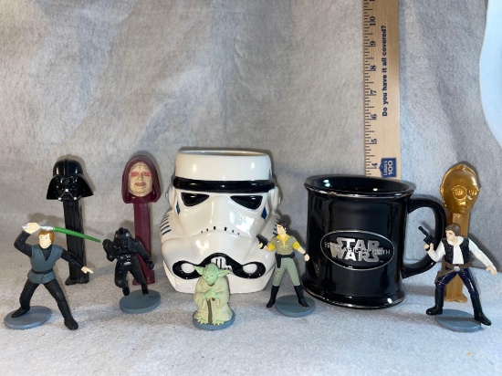Star Wars Figures, Mugs and Pez Dispensers