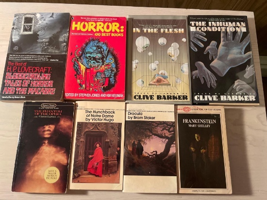 Assorted Classic Horror Books (8)