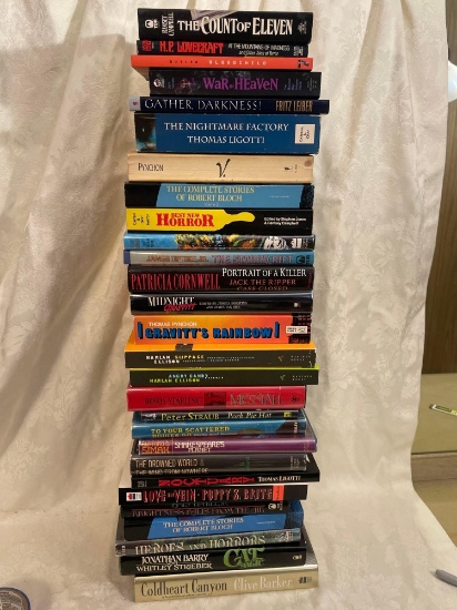 (28) Horror And Science Fiction Books