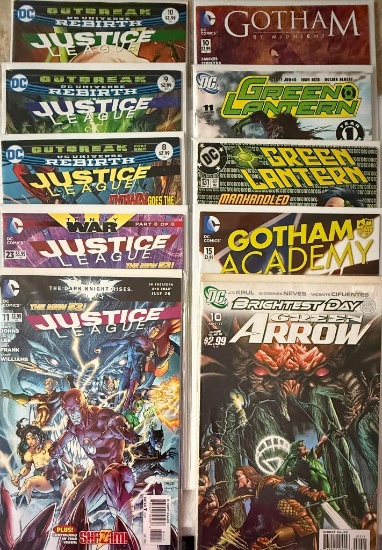 Mixed DC Lot of 10 comics. Approx. Value Range: $25 - 50