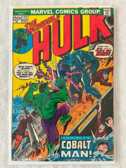 Marvel Incredible Hulk Lot of 3 comics. Approx. Value Range: $15 - 30