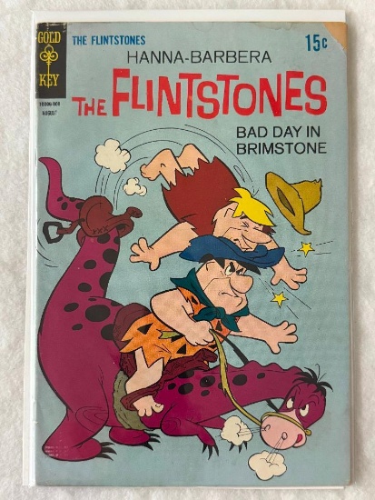 Gold Key Flintstones Lot of 5 comics. Approx. Value Range: $20 - 40