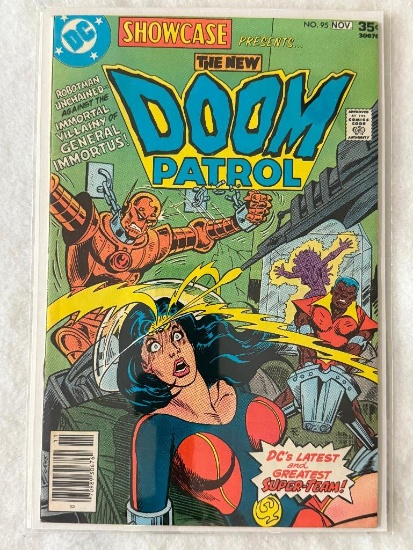 Doom Patrol Lot of 5 comics. Approx. Value Range: $20 - 40