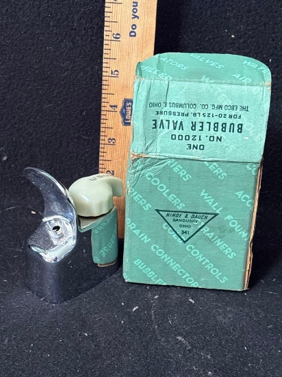 Classic Drinking Fountain Bubble Valve