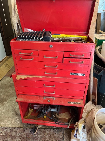 Rolling Tool Box With Contents