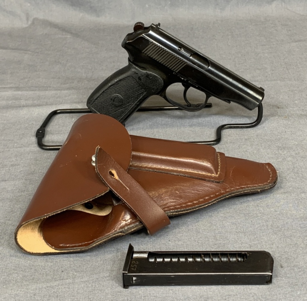 Makarov Caistalbvt Germany 9mm Pistol Firearms Military Images, Photos, Reviews